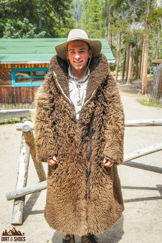 Buffalo Coat at Holzwarth Historic Site || Rocky Mountain || Dirt In My Shoes