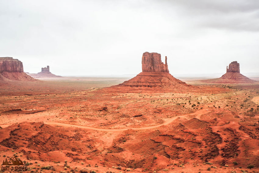 Monument Valley || Dirt In My Shoes
