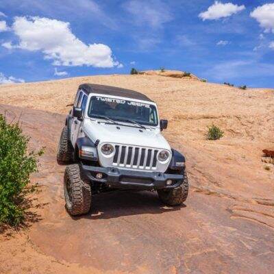 Jeeping in Arches National Park || Utah || Dirt In My Shoes
