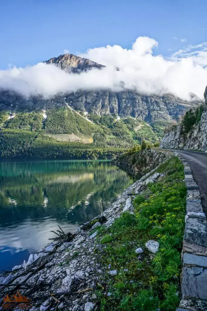 Going-to-the-Sun Road || Glacier Itinerary || Dirt In My Shoes