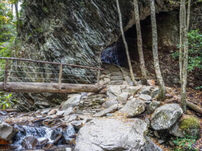 The Best Things to do in Great Smoky Mountains National Park || Dirt In My Shoes